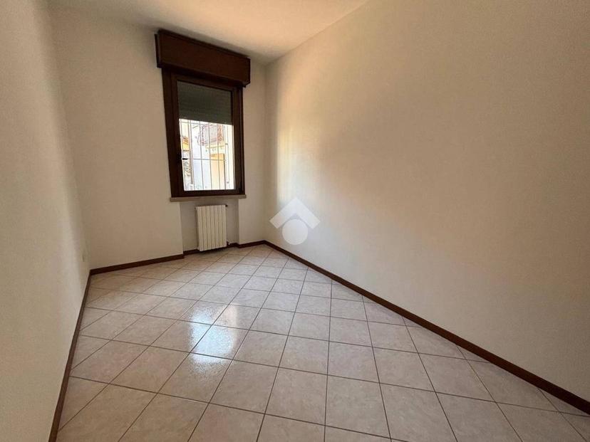 Trilocale via Giuseppe Mazzini, Castelbelforte — foto 6 di 20