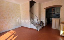 Villa a schiera via Serra, Seravezza