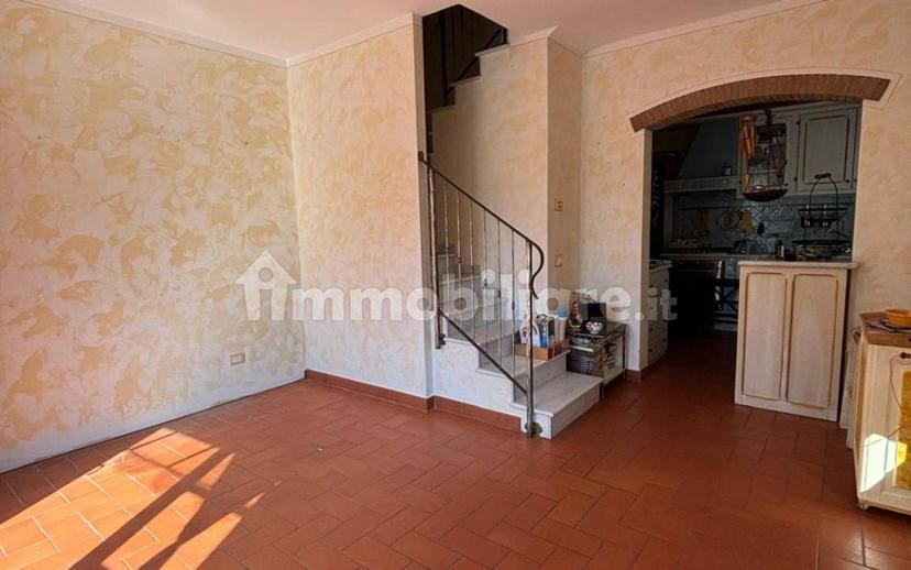 Villa a schiera via Serra, Seravezza