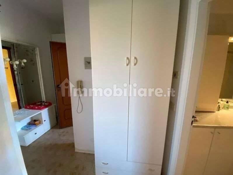Trilocale buono stato, quarto piano, Marina Di Andora, Andora