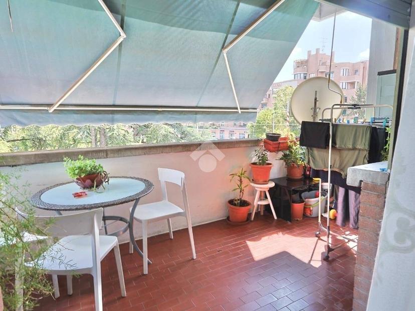Quadrilocale via Fratelli Cervi, Carrozzone, Reggio Emilia — foto 9 di 43