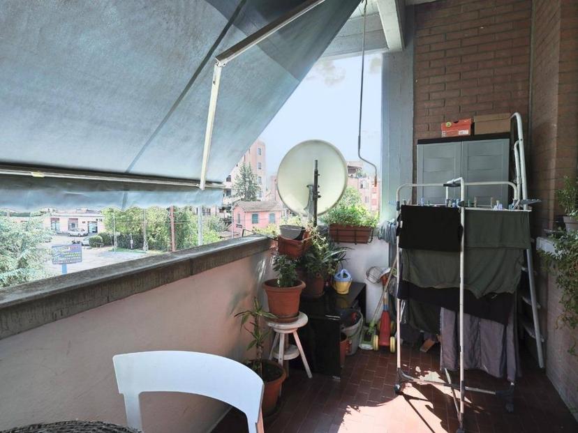 Quadrilocale via Fratelli Cervi, Carrozzone, Reggio Emilia — foto 3 di 43