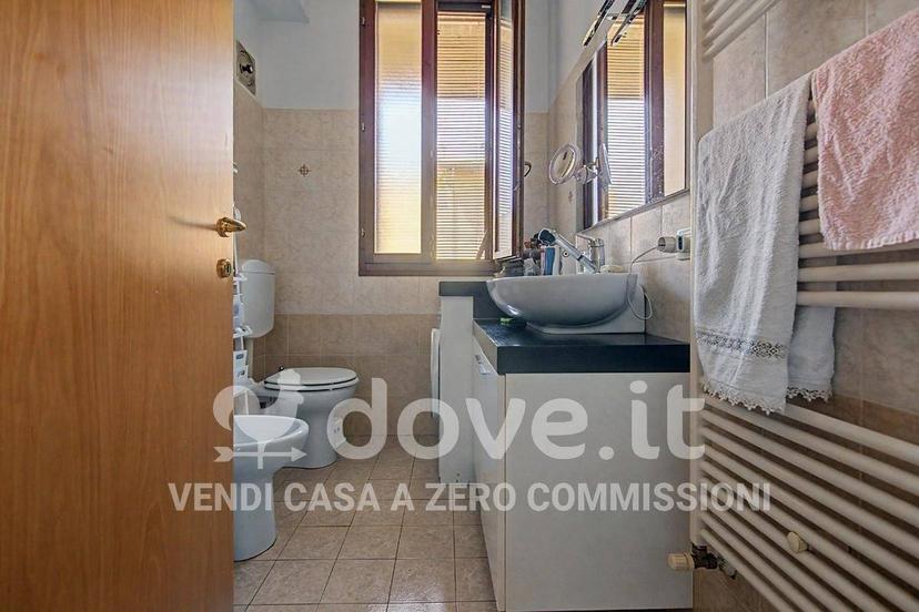 Trilocale via Arno 14, Cento Paese, Cento — foto 41 di 44