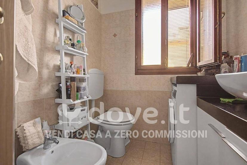 Trilocale via Arno 14, Cento Paese, Cento — foto 22 di 44