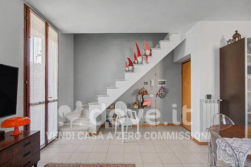 Trilocale via Arno 14, Cento Paese, Cento — foto 29 di 44