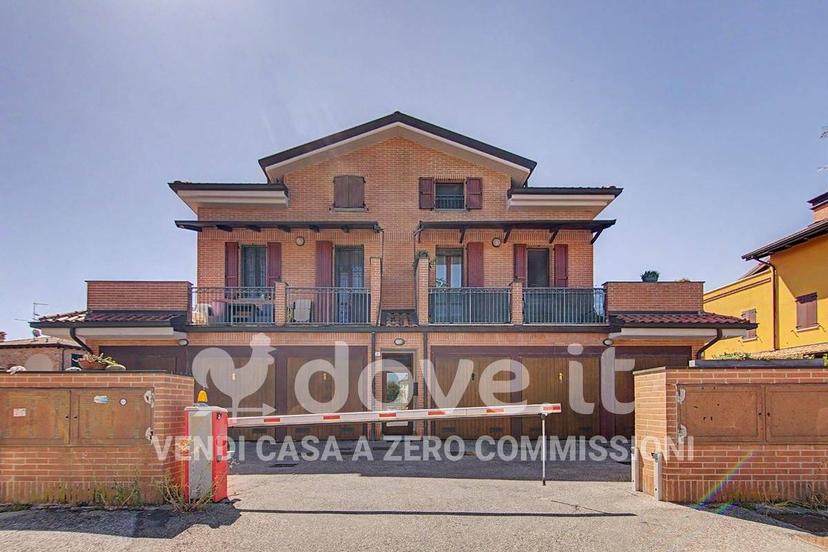 Trilocale via Arno 14, Cento Paese, Cento — foto 19 di 44