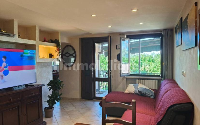 Villa plurifamiliare via delle Pietre Piane 10, Monteleone Sabino — foto 18 di 36