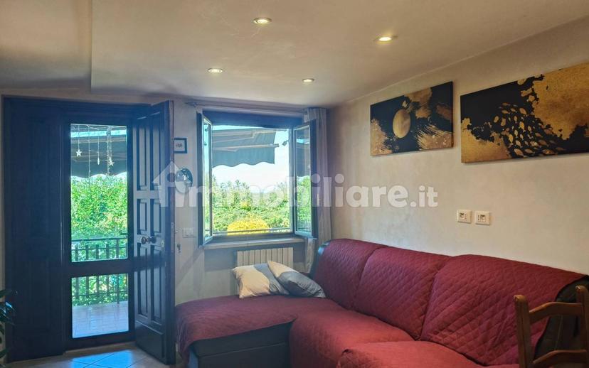 Villa plurifamiliare via delle Pietre Piane 10, Monteleone Sabino — foto 8 di 36