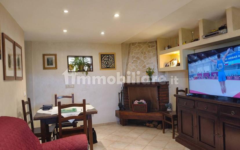 Villa plurifamiliare via delle Pietre Piane 10, Monteleone Sabino — foto 28 di 36