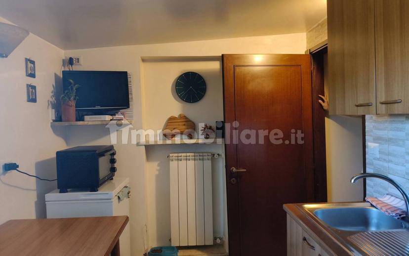 Villa plurifamiliare via delle Pietre Piane 10, Monteleone Sabino — foto 19 di 36