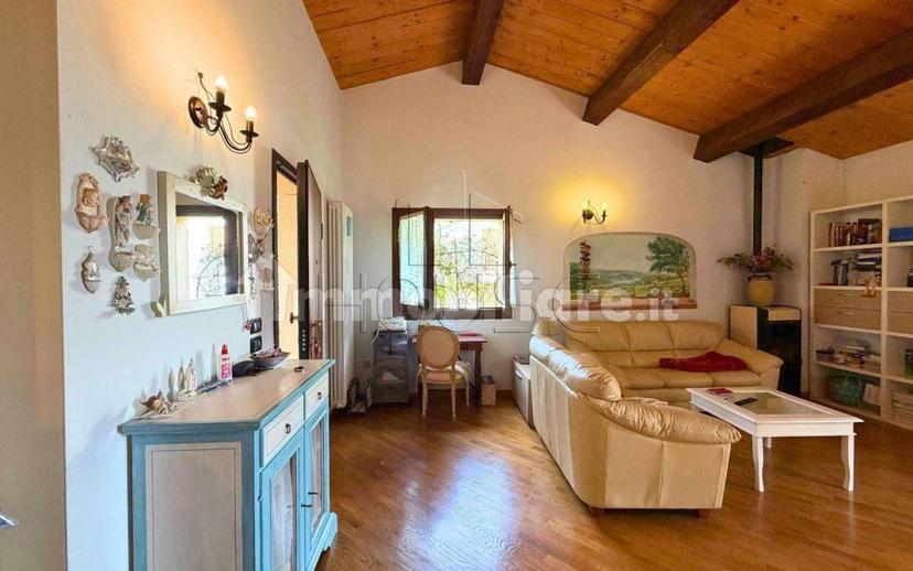 Trilocale Loc. Pratolino, Centro, Caprese Michelangelo — foto 17 di 38