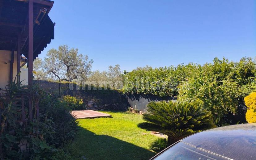 Villa plurifamiliare via delle Pietre Piane 10, Monteleone Sabino — foto 17 di 36
