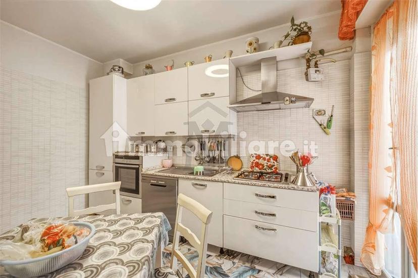 Appartamento via Palmiro Togliatti , 4, Centro, San Polo d'Enza — foto 9 di 27