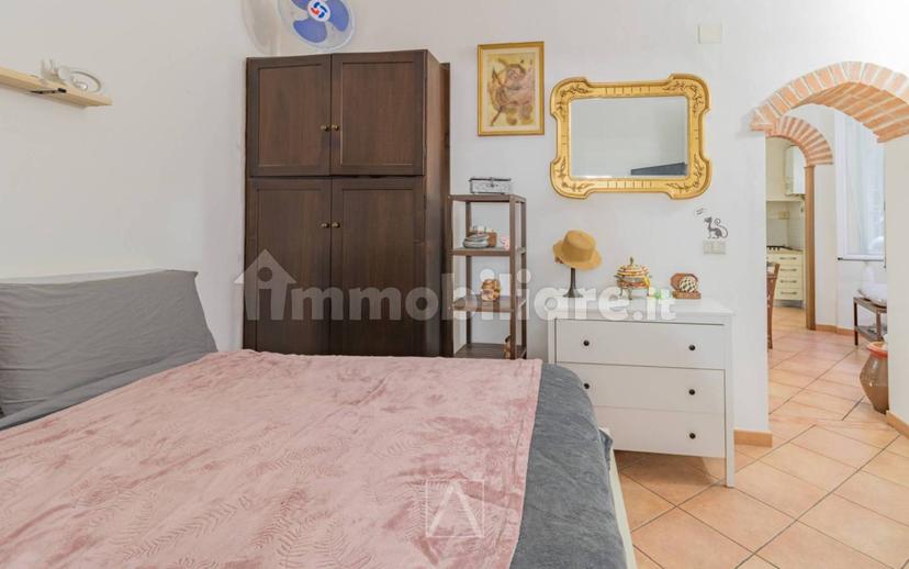 Bilocale via Francesco Spinola 3, Centro Storico, Savona — foto 2 di 24