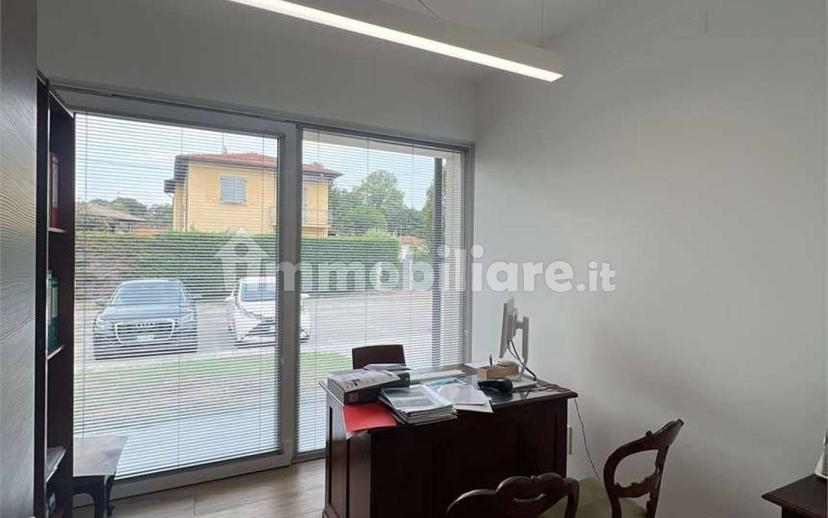 Villa unifamiliare Giacomo Leopardi, 77, Centro, Ispra — foto 29 di 34