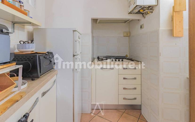 Bilocale via Francesco Spinola 3, Centro Storico, Savona — foto 10 di 24