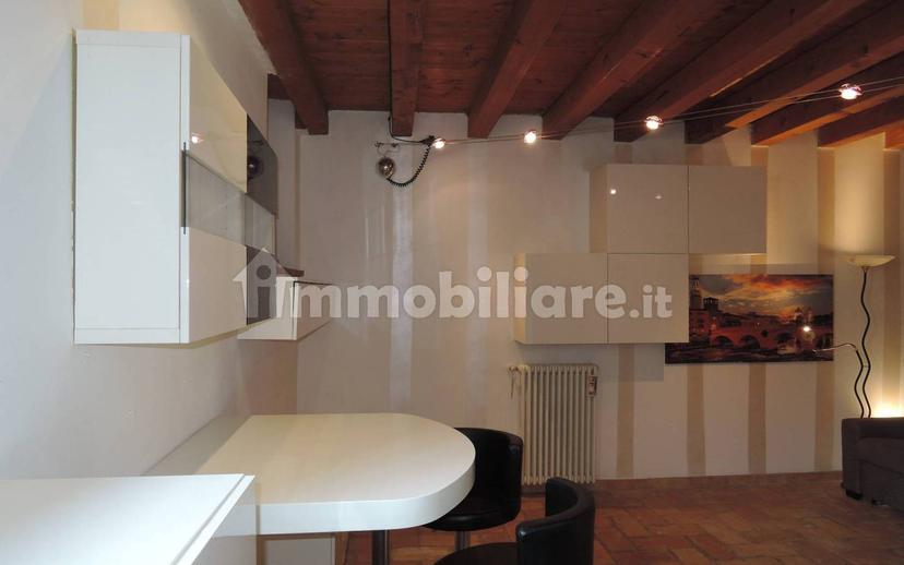 Bilocale via Ponte, Centro, Pescantina — foto 3 di 12