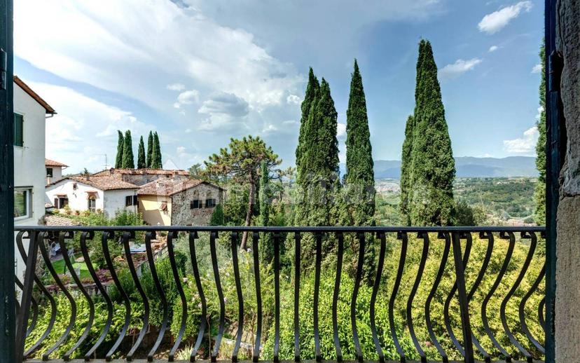 Appartamento piazza della Pieve 6, Centro, Bucine — foto 17 di 63