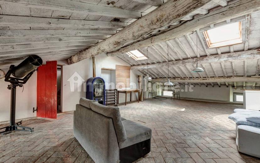 Appartamento piazza della Pieve 6, Centro, Bucine — foto 27 di 63