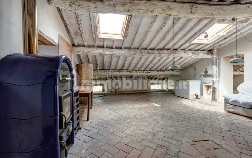 Appartamento piazza della Pieve 6, Centro, Bucine — foto 8 di 63