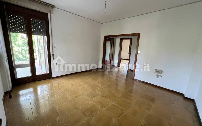 Appartamento via Piave 2, Stadio Omobono Tenni, Treviso — foto 2 di 42