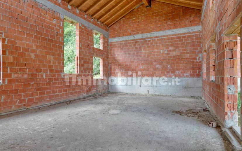 Rustico via Boffalora 10, Varano Borghi — foto 36 di 55