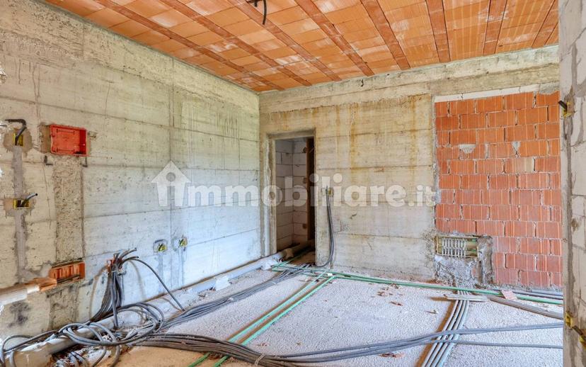 Rustico via Boffalora 10, Varano Borghi — foto 8 di 55