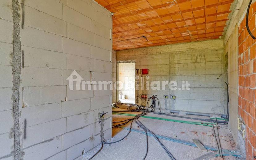 Rustico via Boffalora 10, Varano Borghi — foto 9 di 55