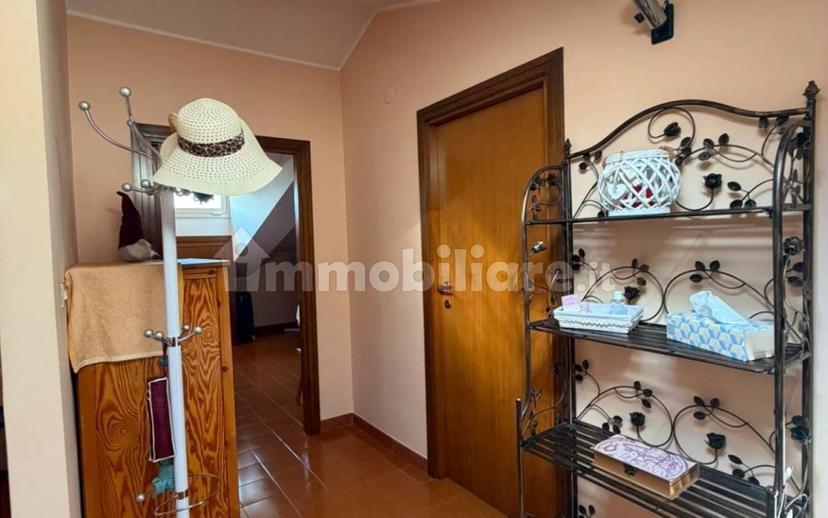 Bilocale via Angelo Colagrande 12, Santa Barbara - San Sisto, L'Aquila — foto 2 di 12