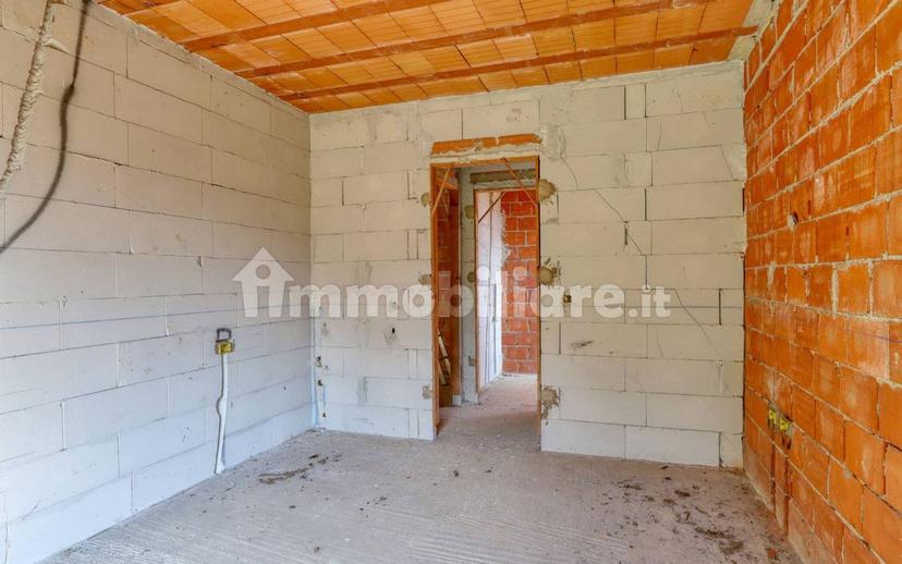Rustico via Boffalora 10, Varano Borghi — foto 34 di 55