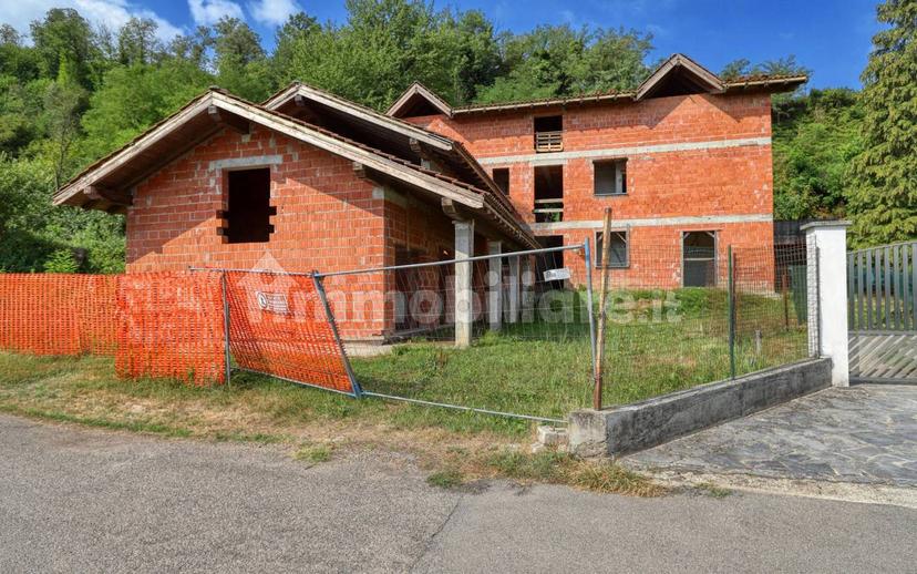 Rustico via Boffalora 10, Varano Borghi — foto 11 di 55