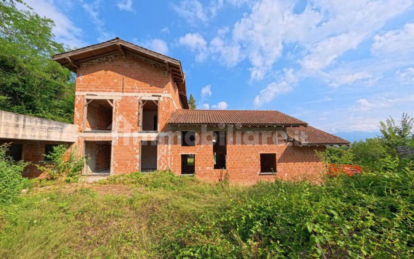 Rustico via Boffalora 10, Varano Borghi — foto 41 di 55