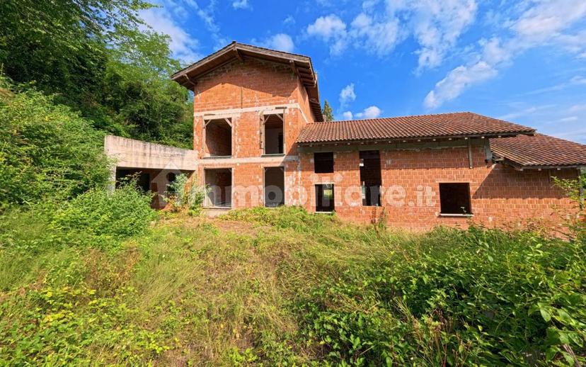 Rustico via Boffalora 10, Varano Borghi — foto 42 di 55