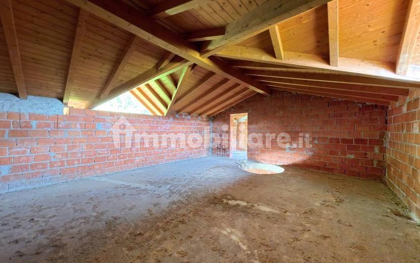 Rustico via Boffalora 10, Varano Borghi — foto 45 di 55