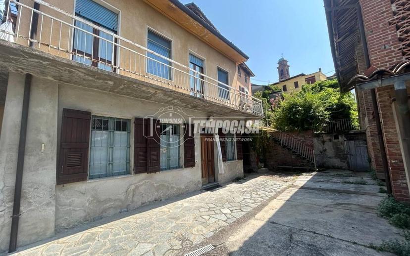 Terratetto unifamiliare 235 m², da ristrutturare, Centro, Cunico — foto 16 di 24