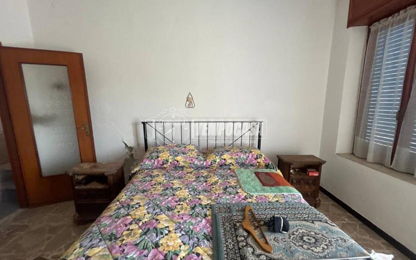 Terratetto unifamiliare 235 m², da ristrutturare, Centro, Cunico — foto 11 di 24