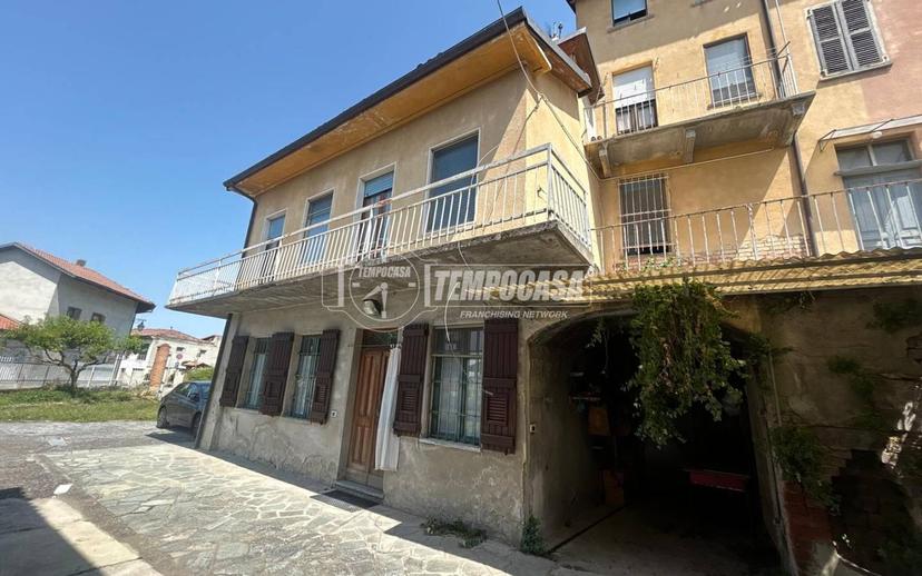 Terratetto unifamiliare 235 m², da ristrutturare, Centro, Cunico — foto 20 di 24