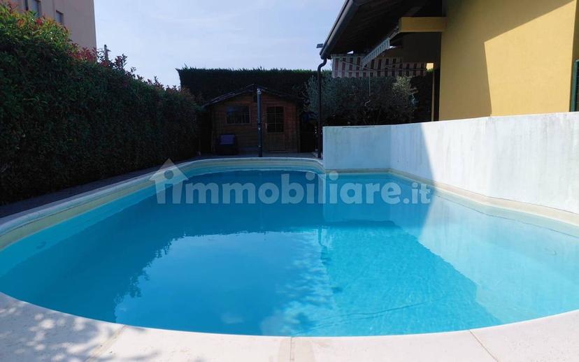 Villa bifamiliare, ottimo stato, 210 m², Centro, Fino Mornasco — foto 15 di 38