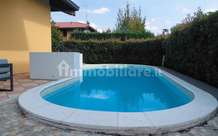 Villa bifamiliare, ottimo stato, 210 m², Centro, Fino Mornasco — foto 8 di 38