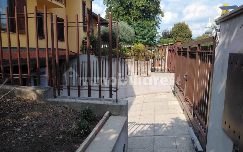 Villa bifamiliare, ottimo stato, 210 m², Centro, Fino Mornasco — foto 34 di 38