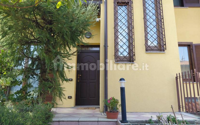 Villa bifamiliare, ottimo stato, 210 m², Centro, Fino Mornasco — foto 26 di 38