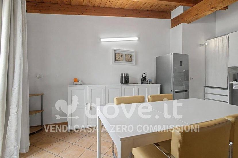 Bilocale piazza della Rinascente 22, Centro, Pandino — foto 47 di 56