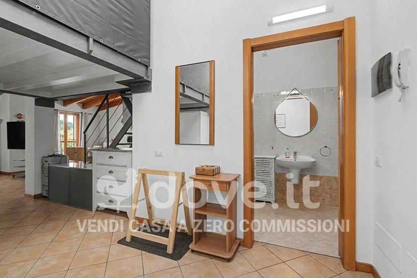 Bilocale piazza della Rinascente 22, Centro, Pandino — foto 34 di 56