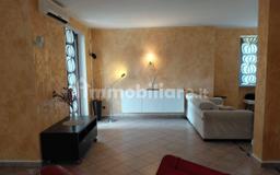 Villa bifamiliare, ottimo stato, 210 m², Centro, Fino Mornasco