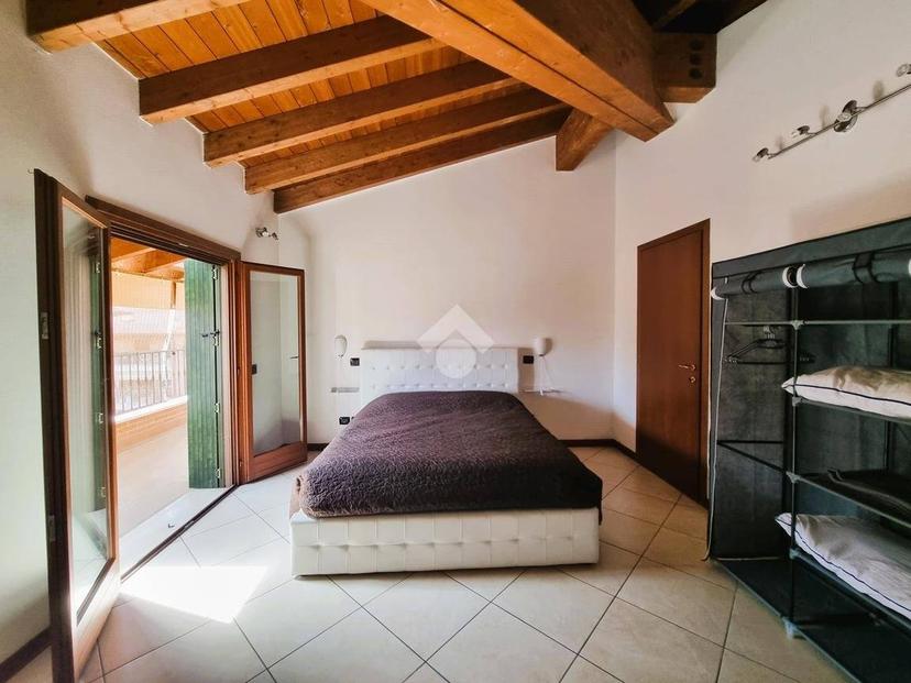 Trilocale via CISA, Cerese, Borgo Virgilio — foto 3 di 12