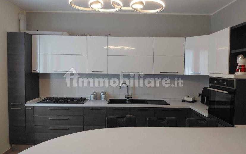 Villa bifamiliare, ottimo stato, 210 m², Centro, Fino Mornasco — foto 5 di 38