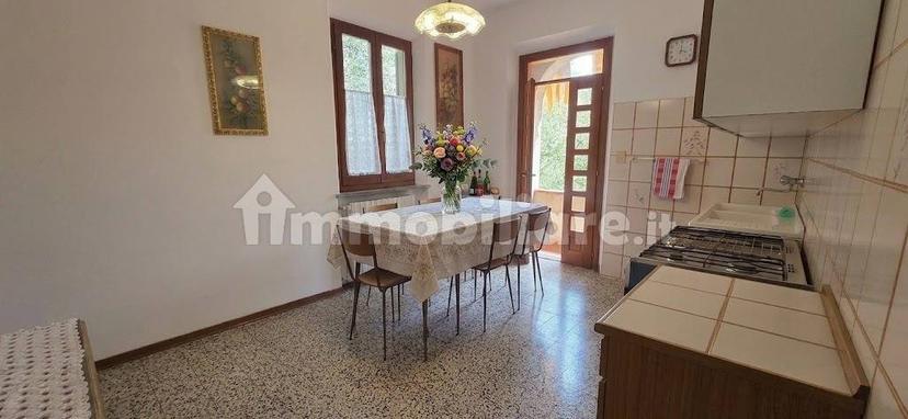 Villa unifamiliare Vle della Libertà, 11, Centro, Suvereto — foto 27 di 53