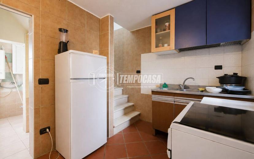 Trilocale via Botte 10, Correggio — foto 5 di 16
