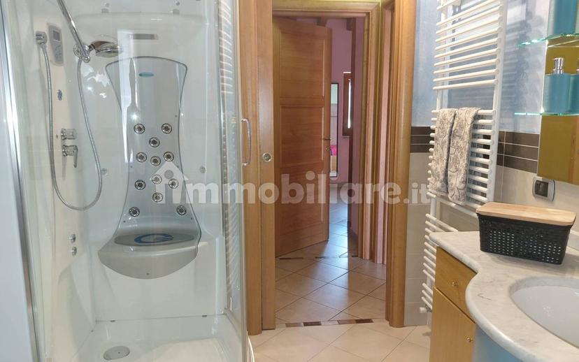 Villa bifamiliare, ottimo stato, 210 m², Centro, Fino Mornasco — foto 22 di 38