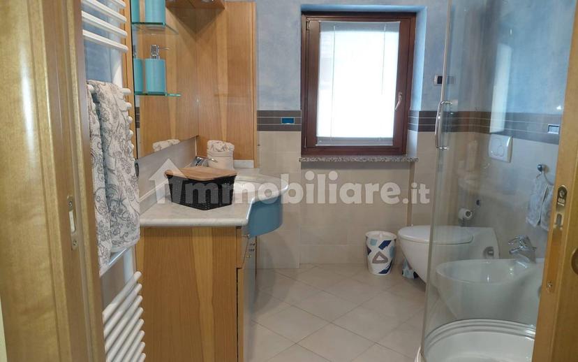Villa bifamiliare, ottimo stato, 210 m², Centro, Fino Mornasco — foto 9 di 38